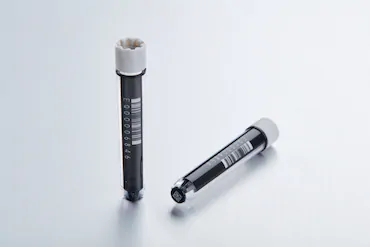 艾本德Eppendorf CryoStorage Vial, 1.0 mL, 不含 DNase、RNase、人類 DNA 和內(nèi)毒素；外螺紋，預(yù)先加蓋灰色管蓋，帶 2D SafeCode (DataMa