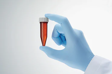 艾本德Eppendorf Tubes? 5.0 mL 帶螺旋蓋, 5.0 mL, 無菌、無熱原, 無RNase和DNase, 無DNA, 琥珀色（光保護(hù)）, 200 個(gè) (2 包 × 100 個(gè))貨號(hào)