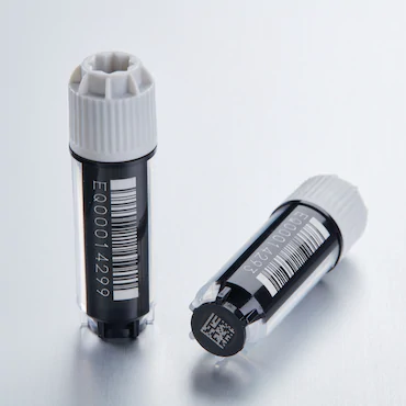 艾本德Eppendorf CryoStorage Vial, 2.0 mL, 不含 DNase、RNase、人類 DNA 和內(nèi)毒素；外螺紋，預(yù)先加蓋灰色管蓋，帶 2D SafeCode (DataMa